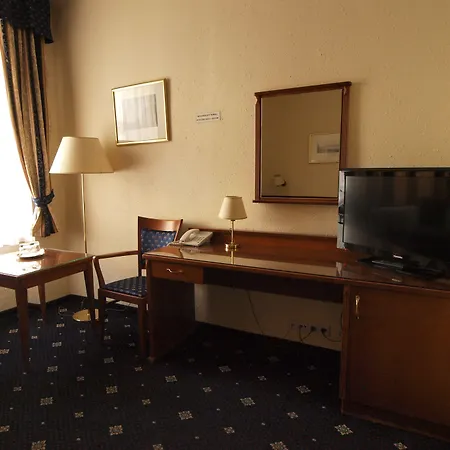 Arbes Hotel 3*