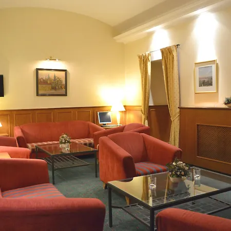 Otel Arbes 3*