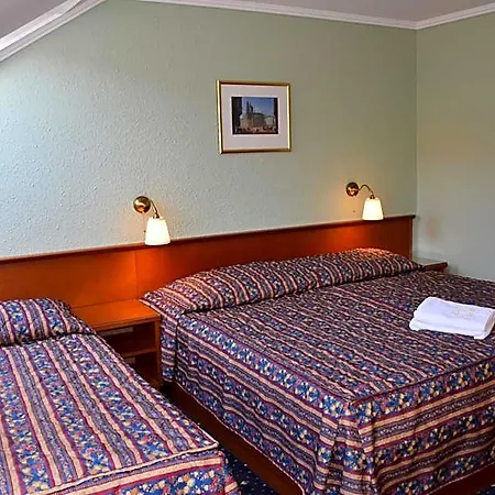 Arbes Hotel
