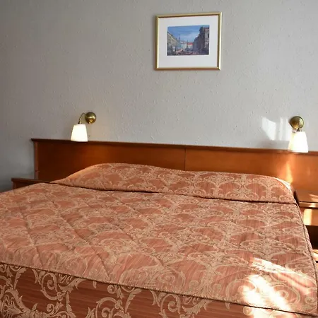 Arbes Отель 3*